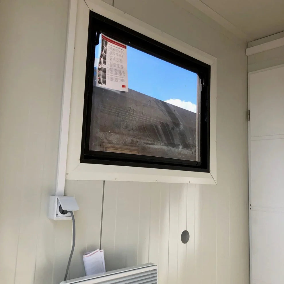 Contentor Sanitário em Painel Sandwich com Acesso PMR 6,00 x 3,00 m - Image 13