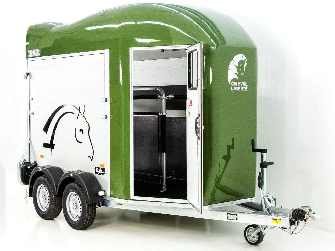 Reboque Van Cheval Liberté Touring Country 2 Cavalos (3,28 x 1,67 m - MMA 2000 kg) - Image 8