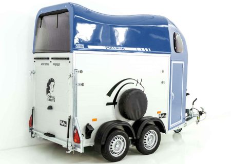 Reboque Van Cheval Liberté Touring One 1 Cavalo (3,18 x 1,40 m – MMA 1600 kg)