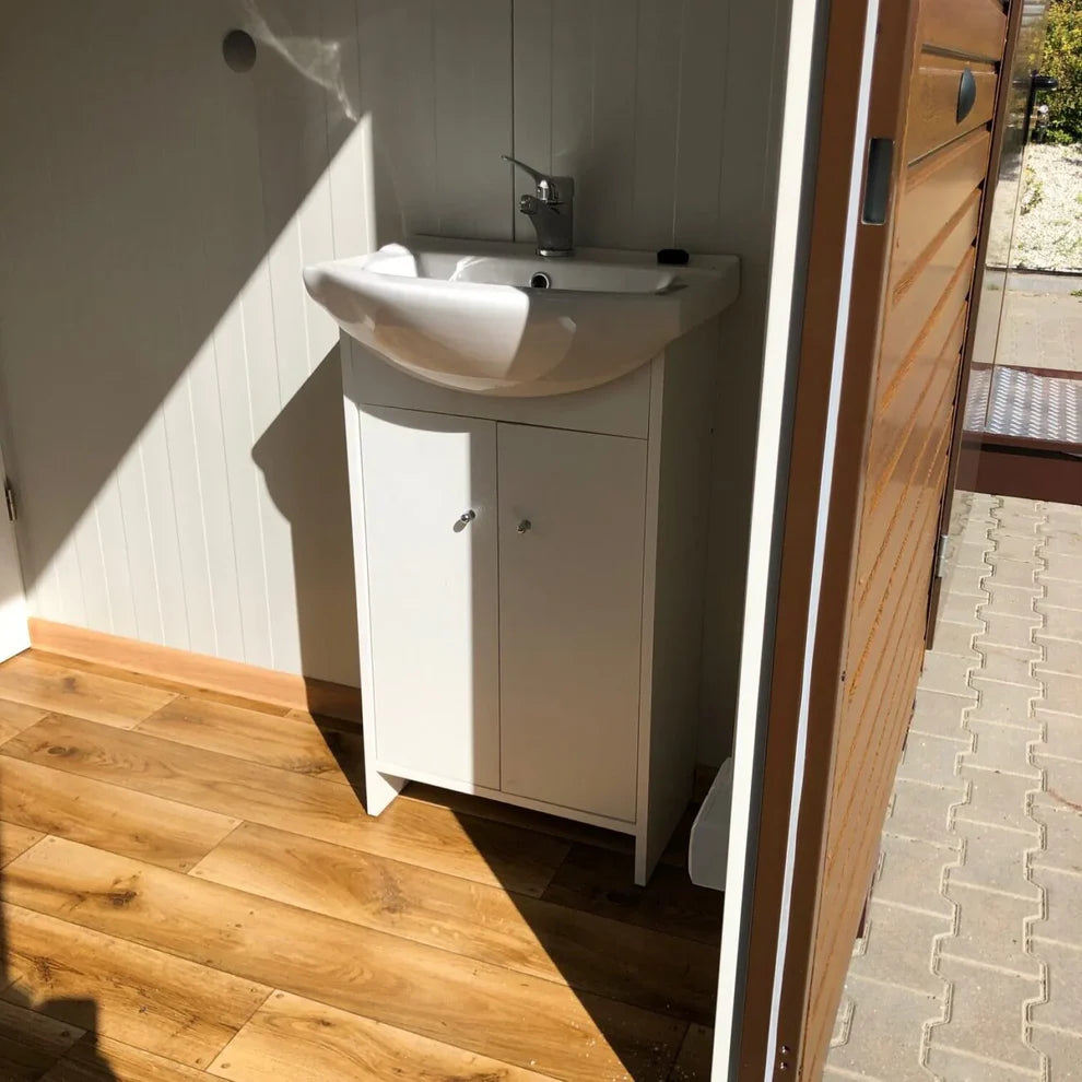 Contentor Sanitário em Painel Sandwich com Acesso PMR 6,00 x 3,00 m - Image 9