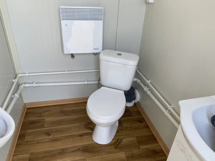 Contentor Sanitário Duplo Autónomo com Depósito para Campismo e Festivais - Image 3