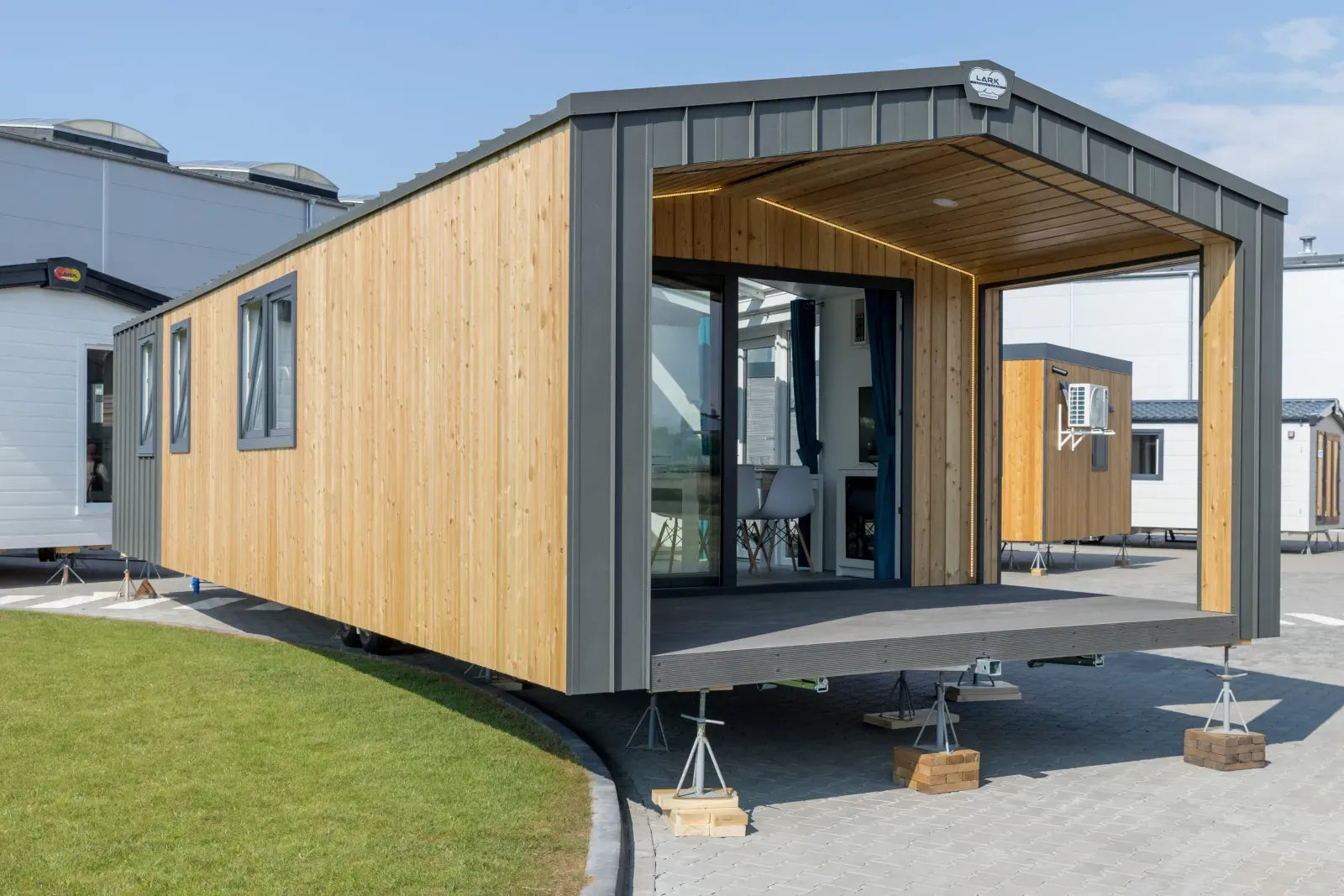 Casa Móvel capri luxurior (12,5 x 4,2 m) - Image 2