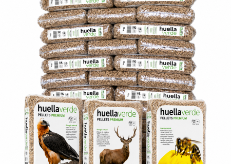 Palete de pellets Huella Verde em Sacos de 15 kg para aquecimento