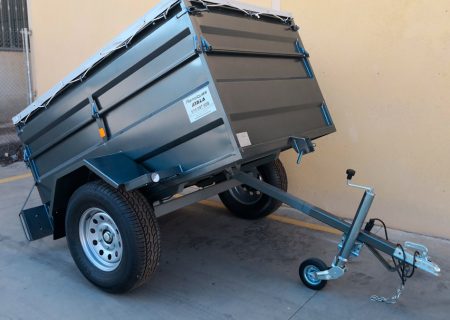 Reboque 4×4 Basculante por Inércia 2.000 x 1.300 x 600 + 350 – MMA 750 kg