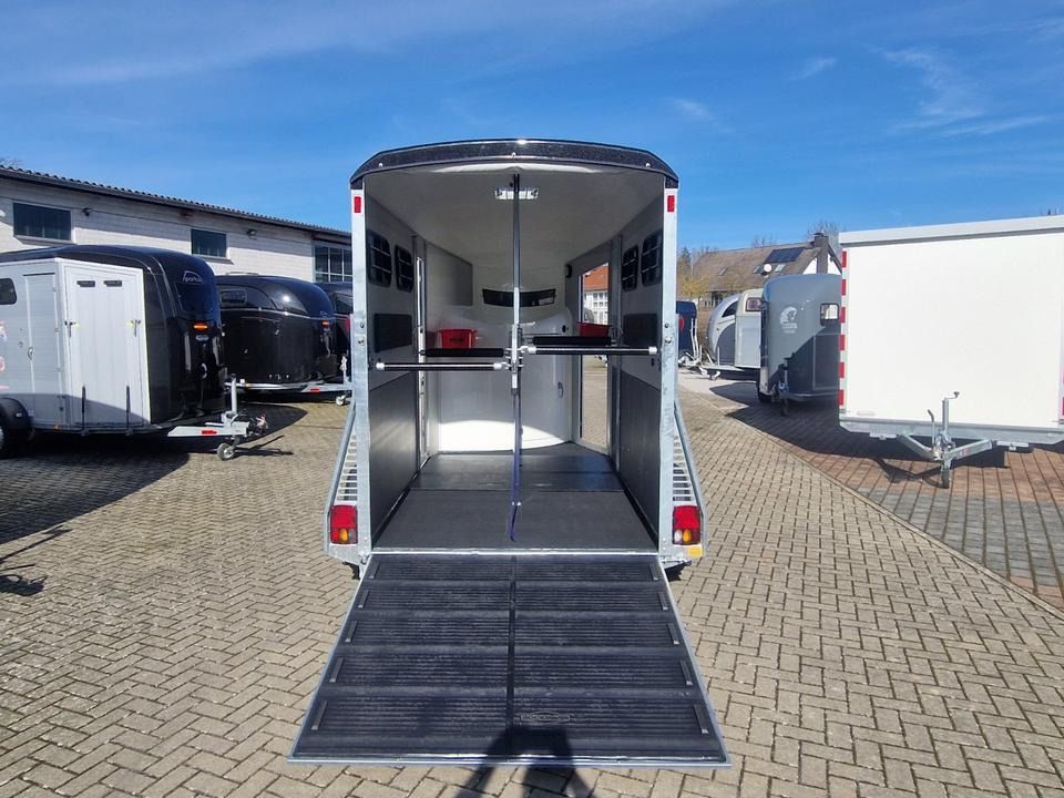 Reboque Van Böckmann Portax L-SKA WCF Suspensão Conforto (Novo) - Image 12