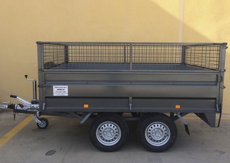 Reboque 2 Eixos 2.500 x 1.700 x 500 Rodas por Baixo – MMA 750 kg