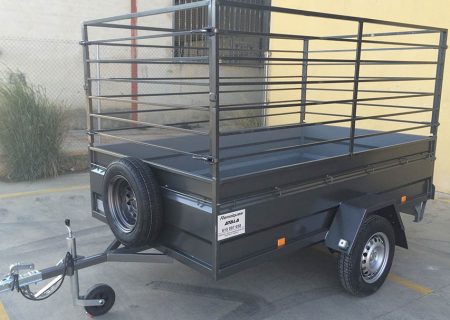 Reboque 1 Eixo 2.500 x 1.500 x 500 – MMA 750 kg