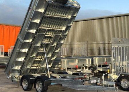 Reboque Basculante Indespension 2 Eixos (2,47 x 1,61 m – MMA 2700 kg)