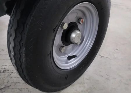 Reboque Porta-Moto Individual com Calha Guia e Rampa (Semi-Novo)