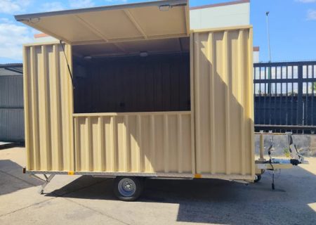 Reboque Contentor Modular / Food Truck e Quiosque Móvel
