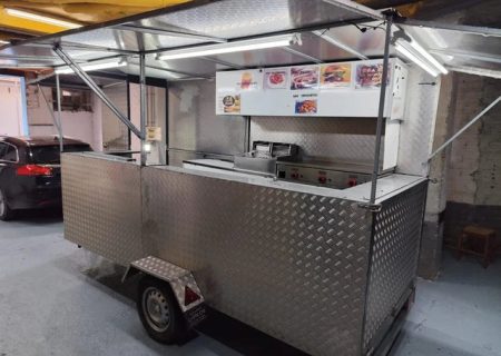 Reboque Cozinha Móvel Food Truck Premium em Inox Completa