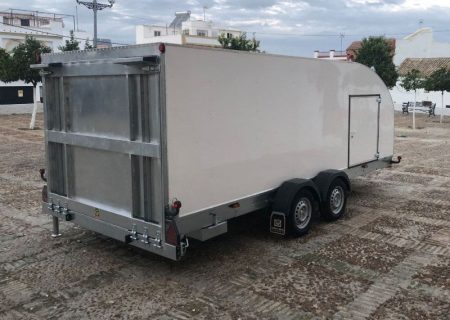 Reboque Porta-Carros de Competição Desportivo Rebaixado (5,00 x 2,00 m – MMA 2000 kg)